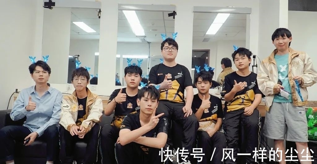 尽管主帅莫 尽管主帅莫